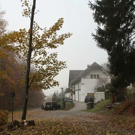 Walddorf 2* Winterberg