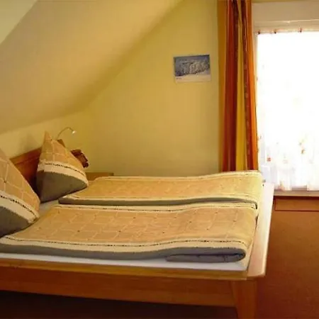 Walddorf Guest house 2*